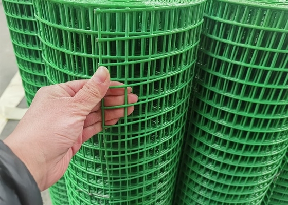 PVC длины 10m 25x25mm покрыл сваренный стальной ограждать сетки сада ячеистой сети зеленый